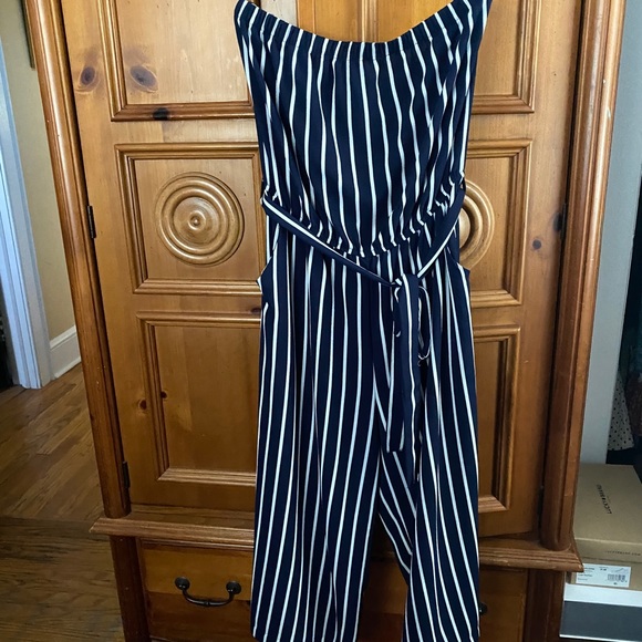 STRAPLESS STRIPED JUMPSUIT - Picture 2 of 3